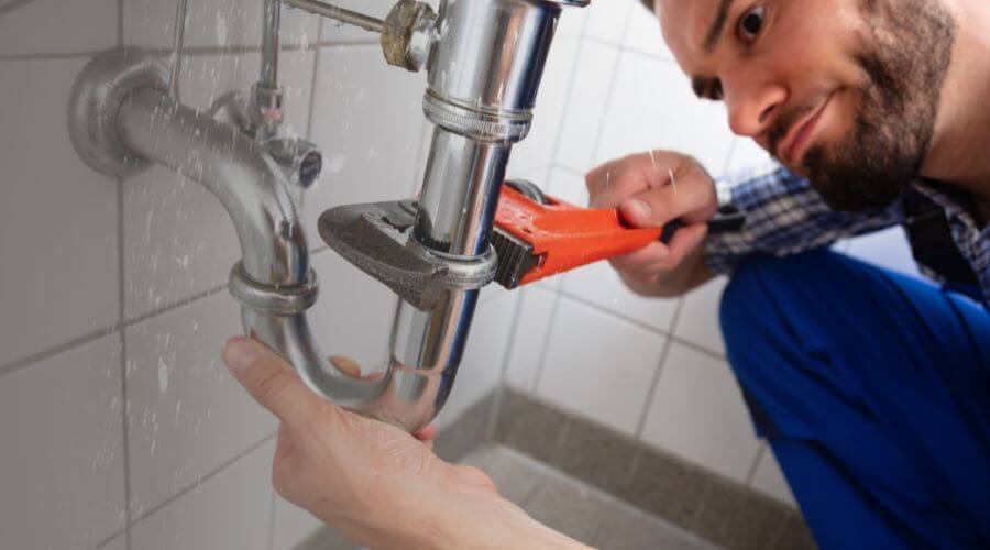 Professional same day plumber services in Metamora, OH
